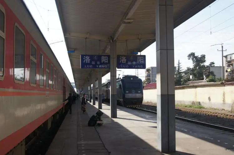 江門(mén)到洛陽(yáng)物流專(zhuān)線(xiàn)-江門(mén)到洛陽(yáng)貨運-報價(jià)合理