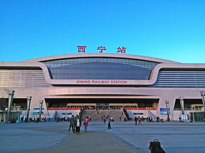 廣州到西寧物流專(zhuān)線(xiàn)-西寧到廣州貨運-回程車(chē)運輸