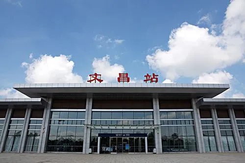 廣州到文昌空運物流公司-廣州至文昌物流專(zhuān)線(xiàn)海陸空運輸一體化服務(wù)